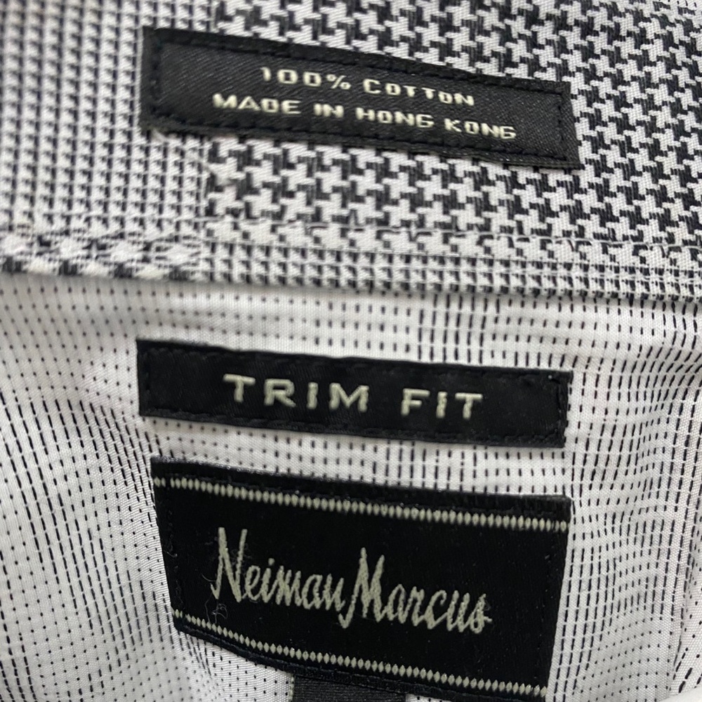 Neiman Marcus button-up - Picture 2 of 2
